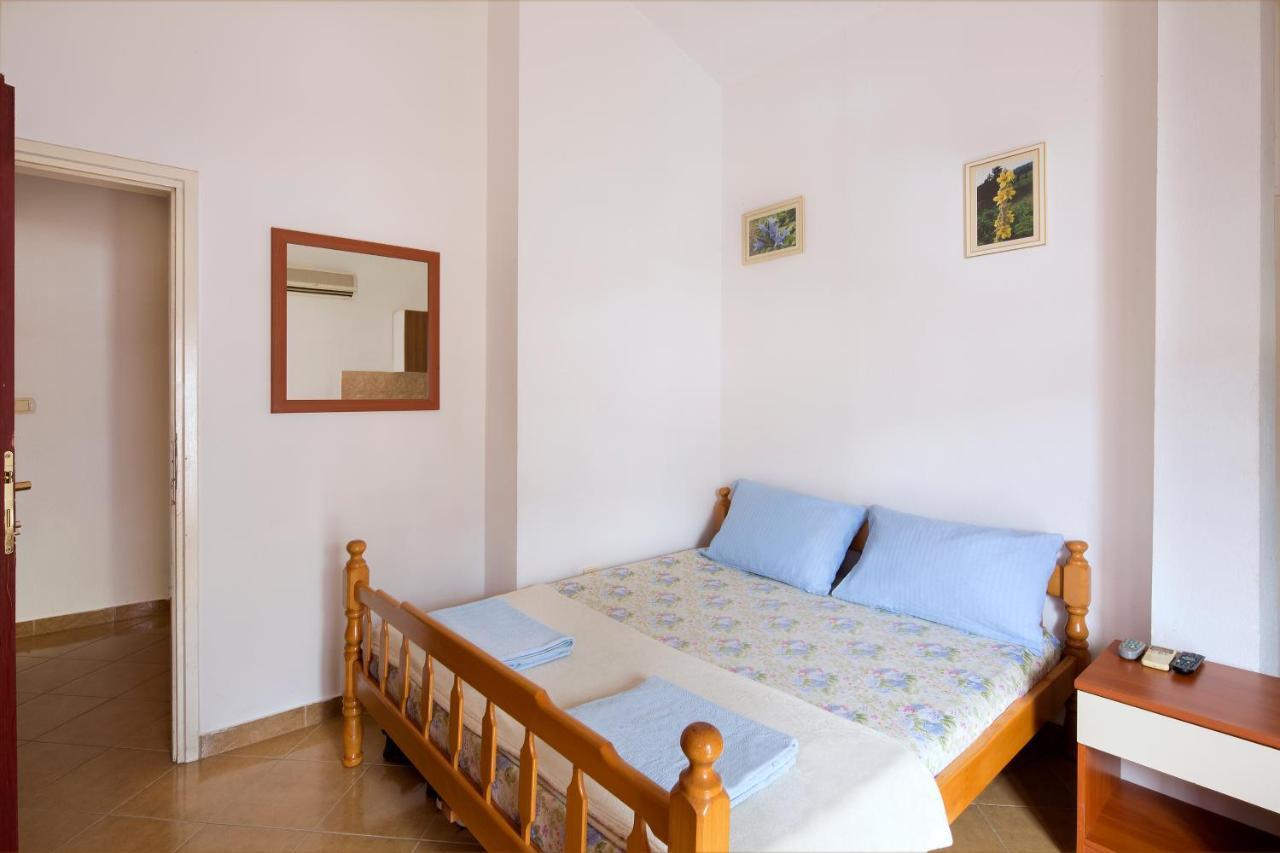 בודווה Apartments Antic מראה חיצוני תמונה