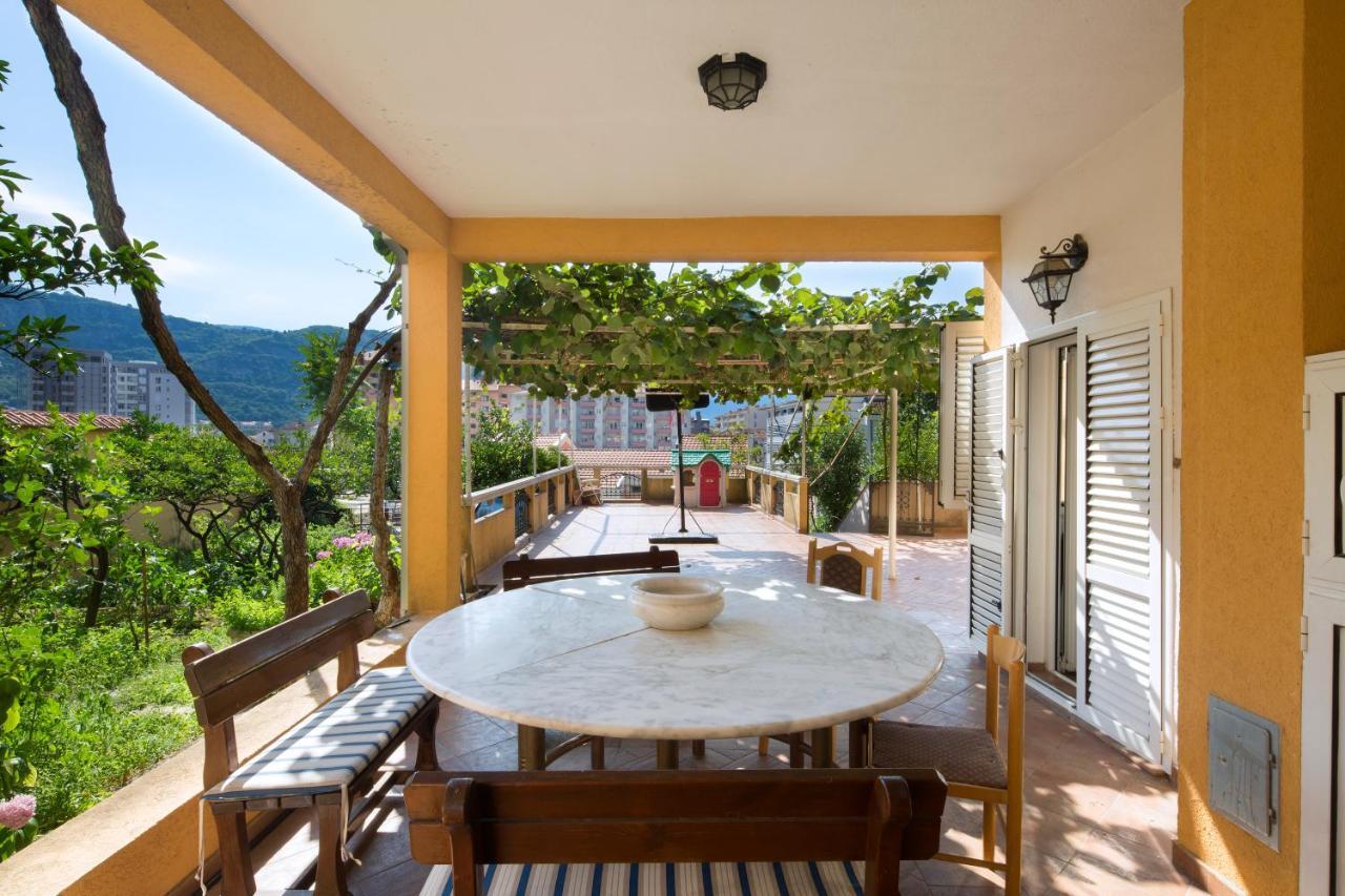 בודווה Apartments Antic מראה חיצוני תמונה