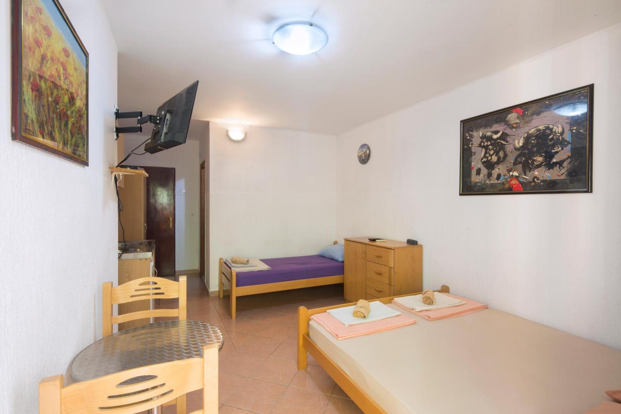בודווה Apartments Antic מראה חיצוני תמונה